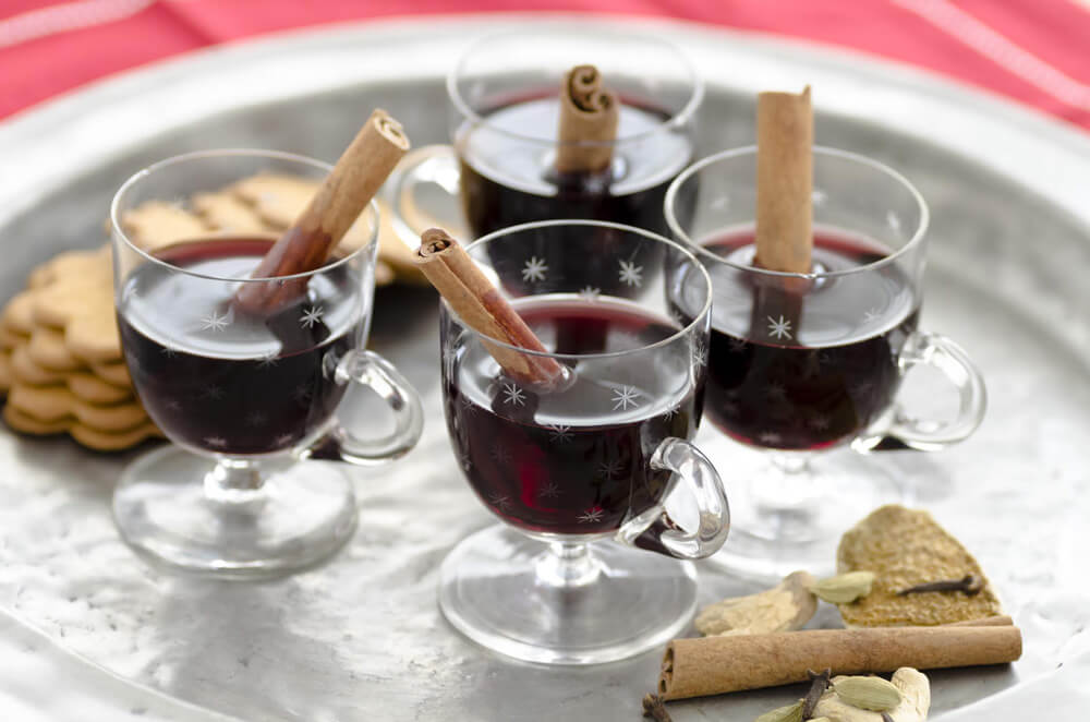 best mulled wine in London, mulled wine in London, where to drink mulled wine in london, best mulled wine london, london mulled wine, london wine bars, mulled wine, christmas mulled wine, christmas in london, top mulled wine in London