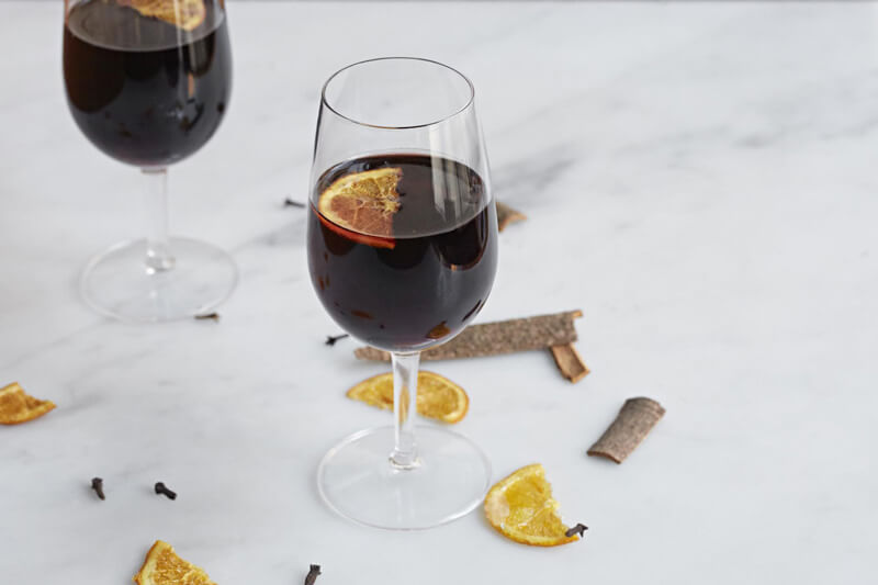 best mulled wine in London, mulled wine in London, where to drink mulled wine in london, best mulled wine london, london mulled wine, london wine bars, mulled wine, christmas mulled wine, christmas in london, top mulled wine in London