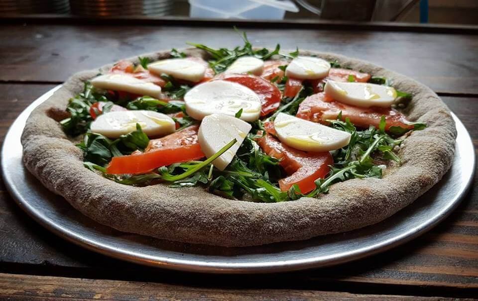 Best Vegan Pizza in London, London's Best Vegan Pizzas, London's Best Vegan Pizza, vegan pizza in london, best vegan pizza in london, vegan pizza london, top vegan pizza in london, where to eat vegan pizza in london, vegan pizza